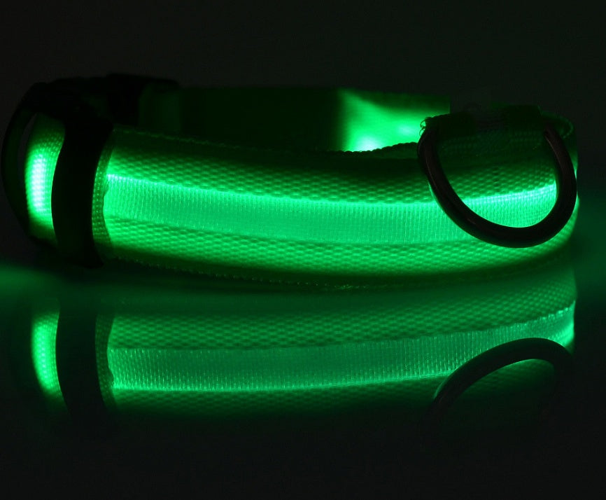 Nylon LED verlichte halsband - oplaadbaar of op batterijen