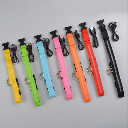 Nylon LED verlichte halsband - oplaadbaar of op batterijen